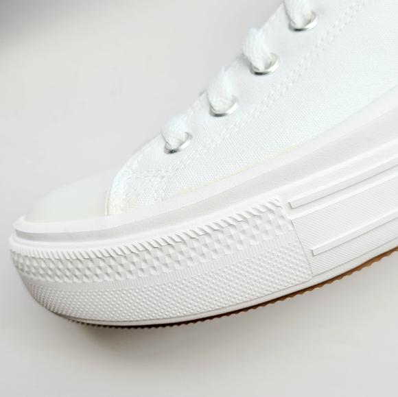 Converse CTAS Move OX White Women’s 10.5 - Picture 3 of 7